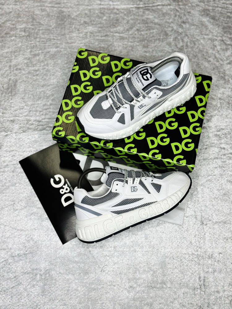 DG 002