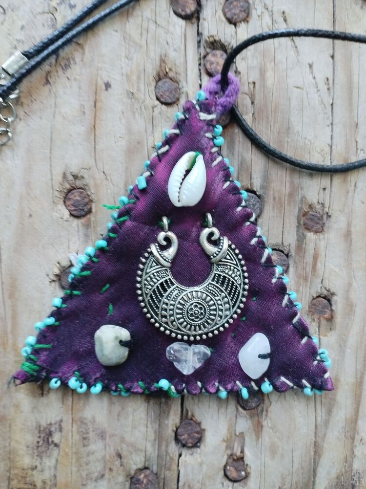 El Yapımı Kolye