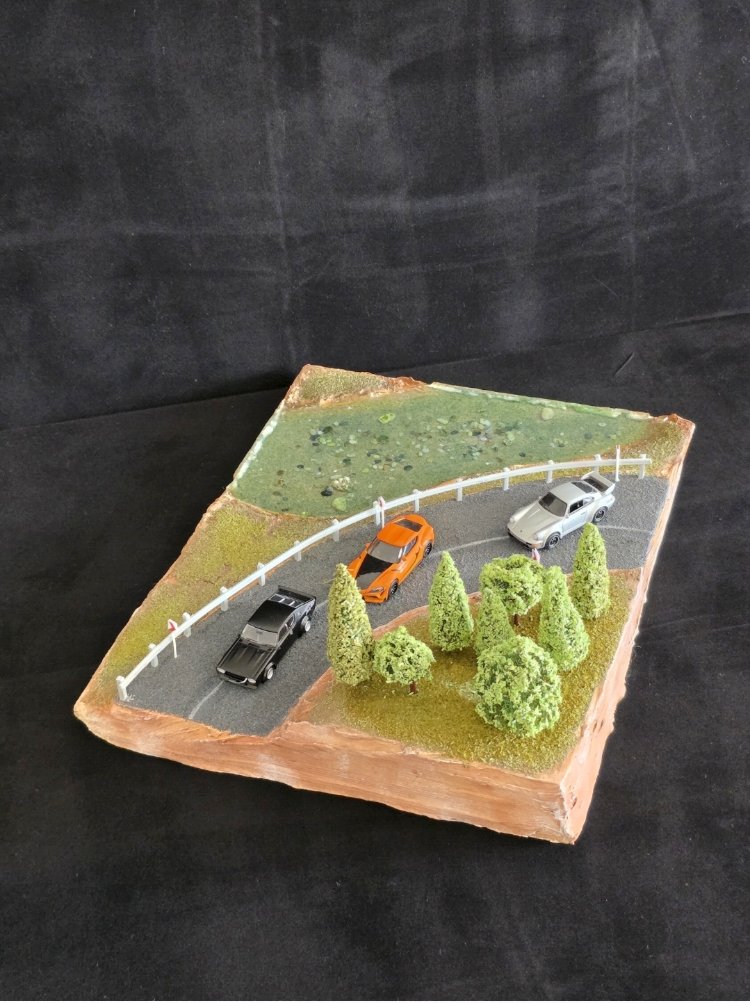 Curve Diorama