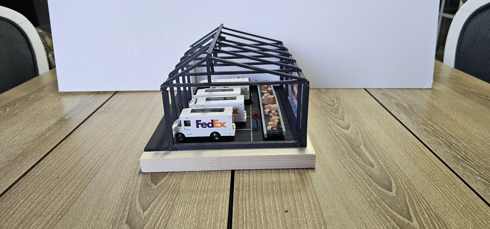 FedEx Diorama