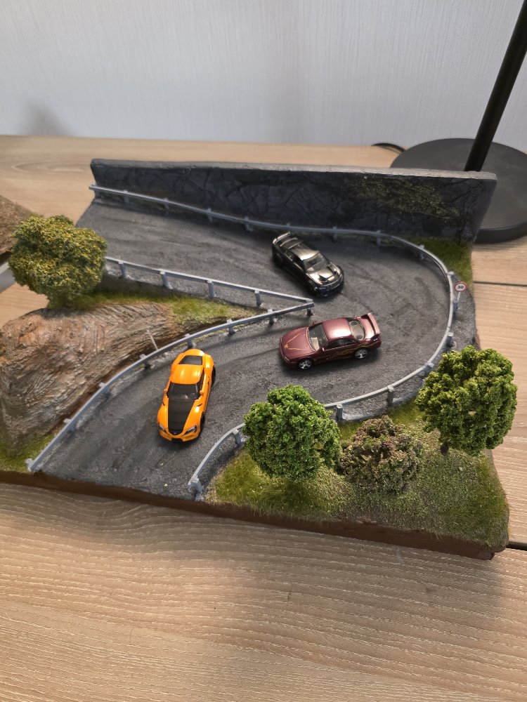 Seven (7) Curve Diorama