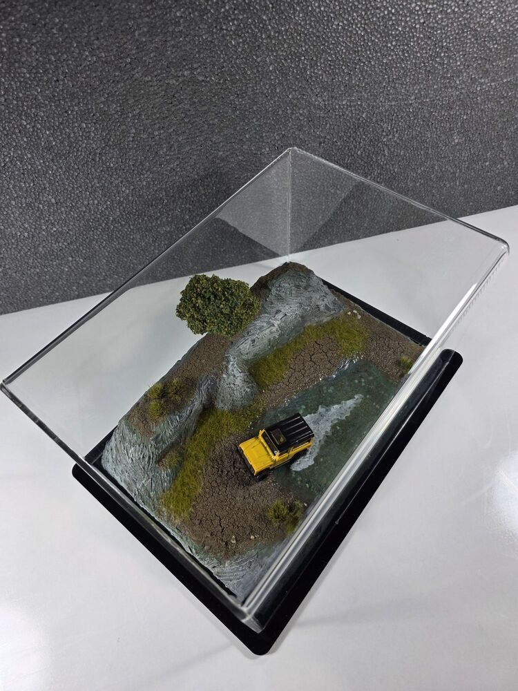 Safari Diorama Pleksili