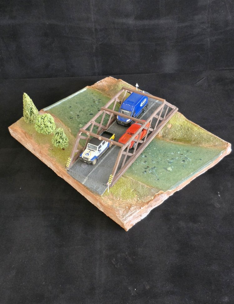 Mountain Bridge Diorama