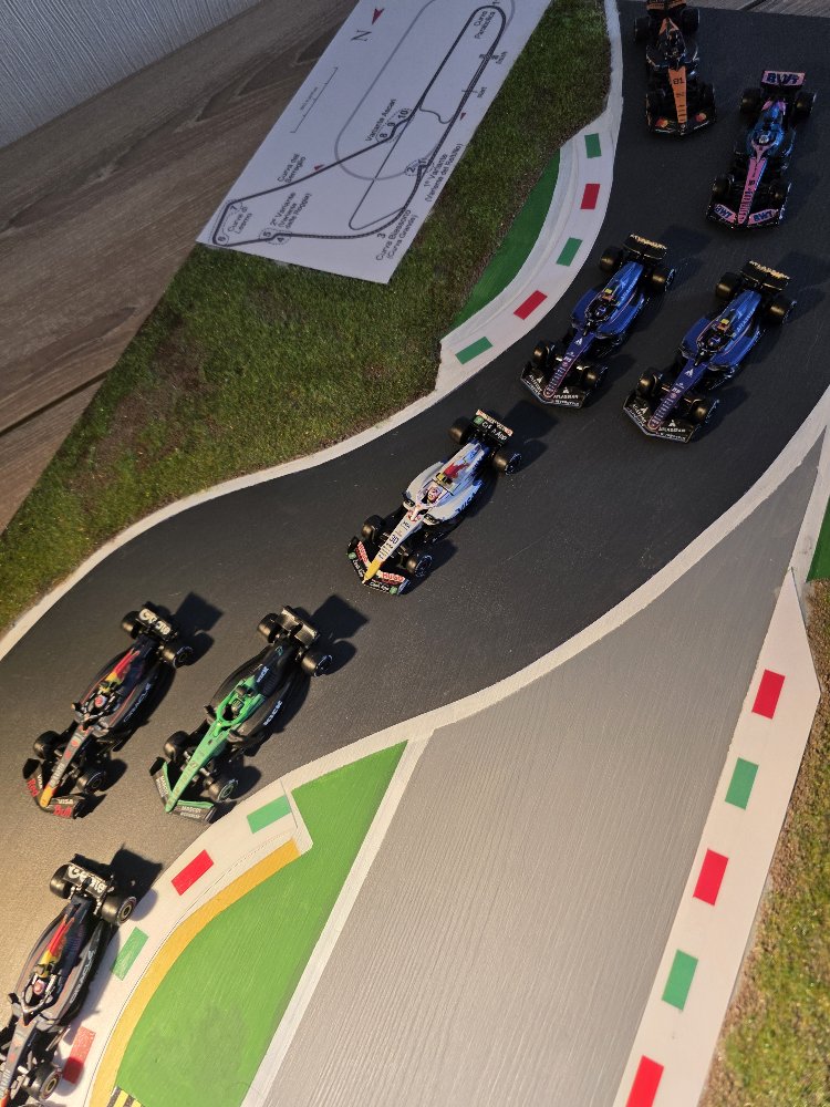 Formula 1 Monza Diorama