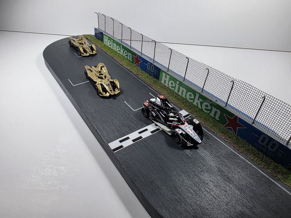 Formula Pist Diorama 