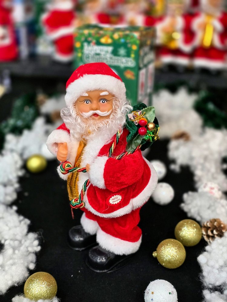 TWERK ATAN ÇUVALLI NOEL BABA