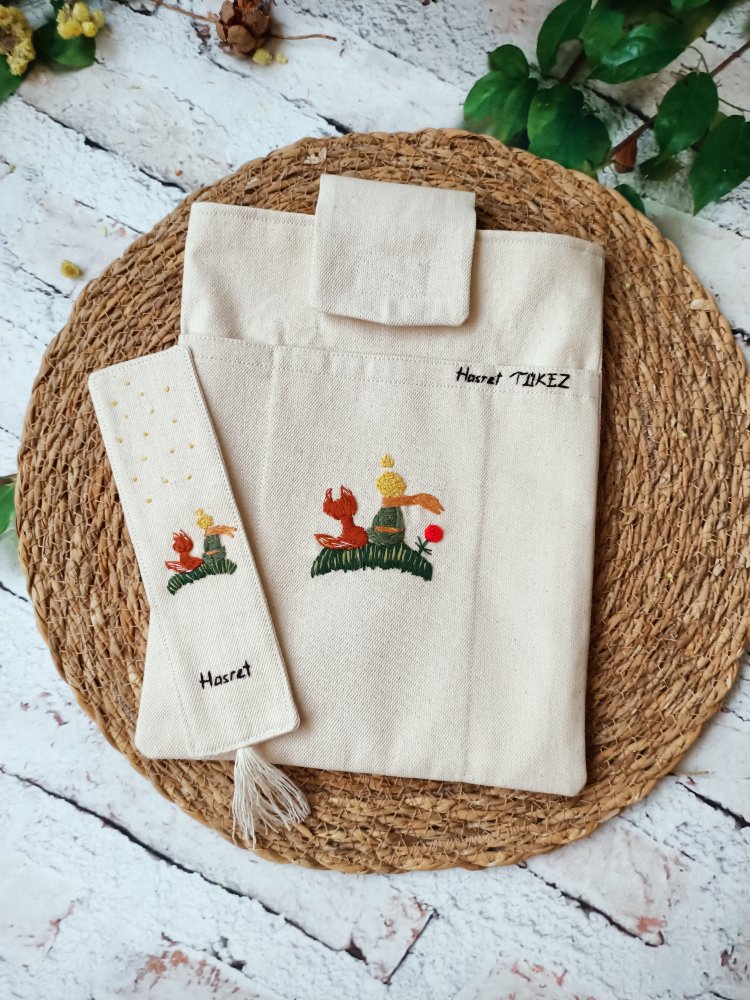 Küçük prens nakışlı kitap çantası (askılı)