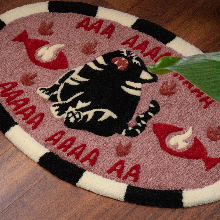 AAAA AAA