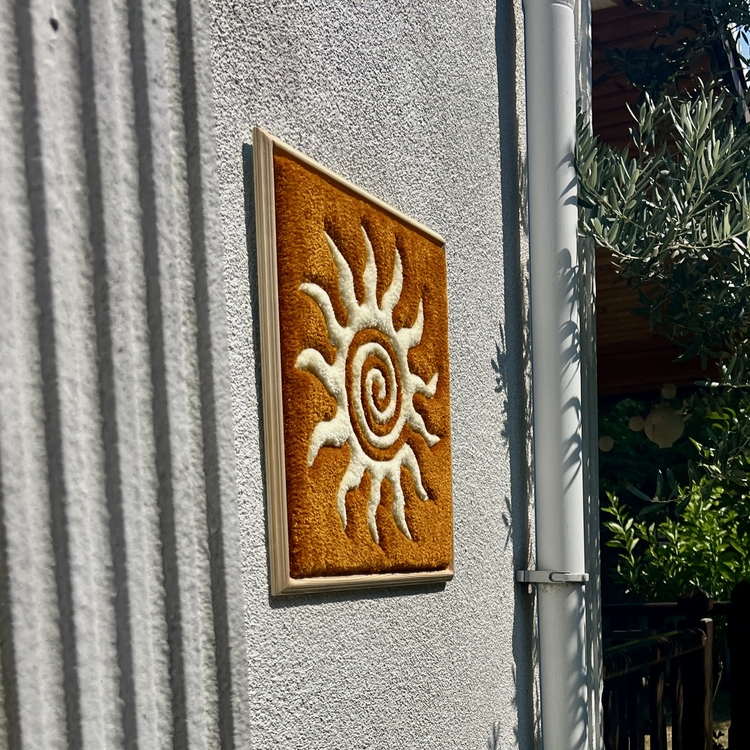 Güneş Duvar Dekoru