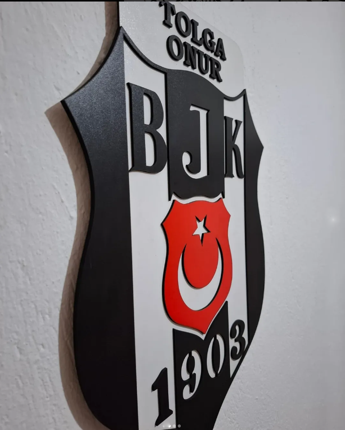 Taraftar Duvar Süsü