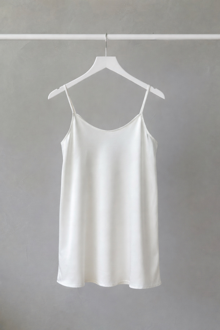 İç Elbise | 85 cm