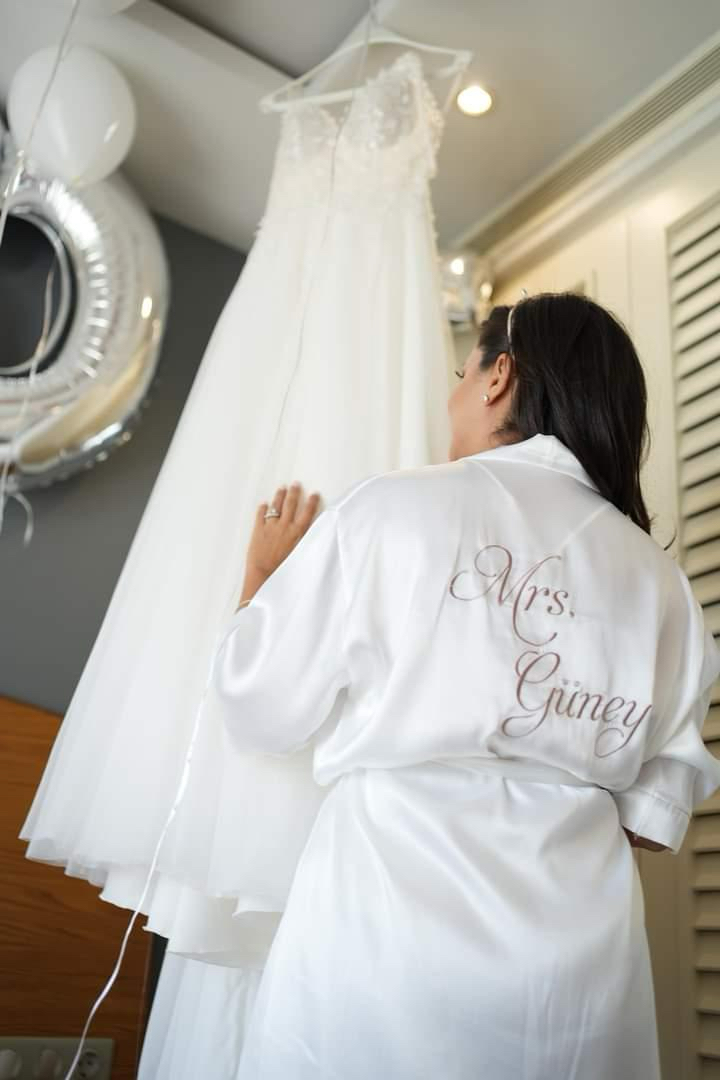 Düz Bride Sabahlık 