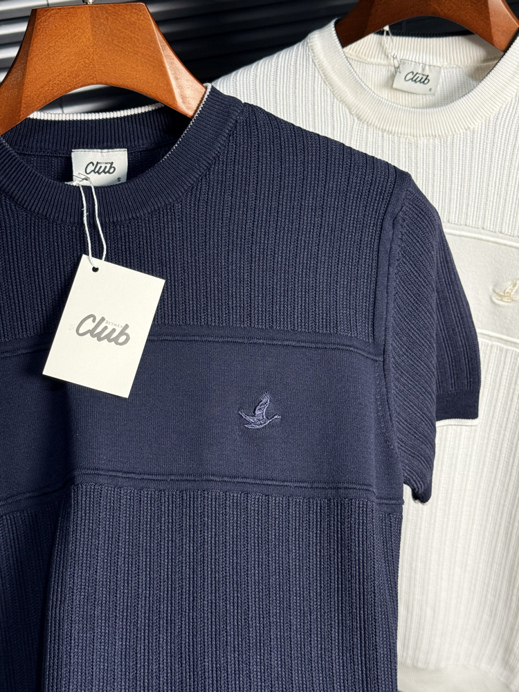 B. Club Waffle Örgü Triko Tshirt