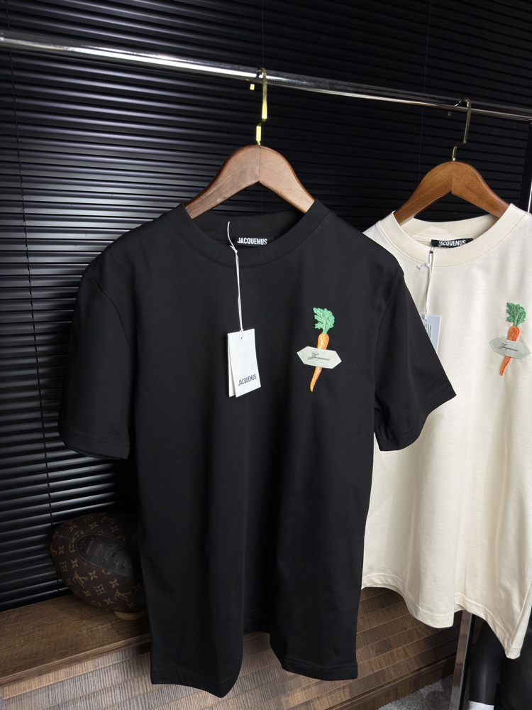 Jacquemus Premium Carrot Tshirt