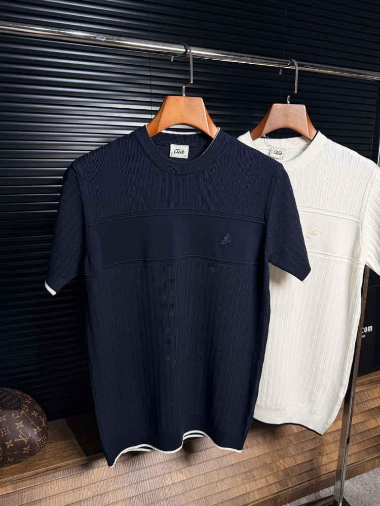 B. Club Waffle Örgü Triko Tshirt