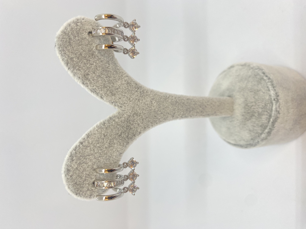 3lü görünümlü Taşlı Silver Küpe