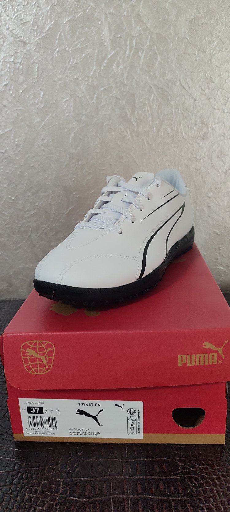 Puma Vitoria TT Jr Halı Saha Ayakkabısı