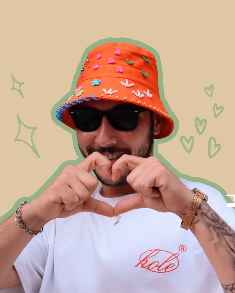 Bucket hat