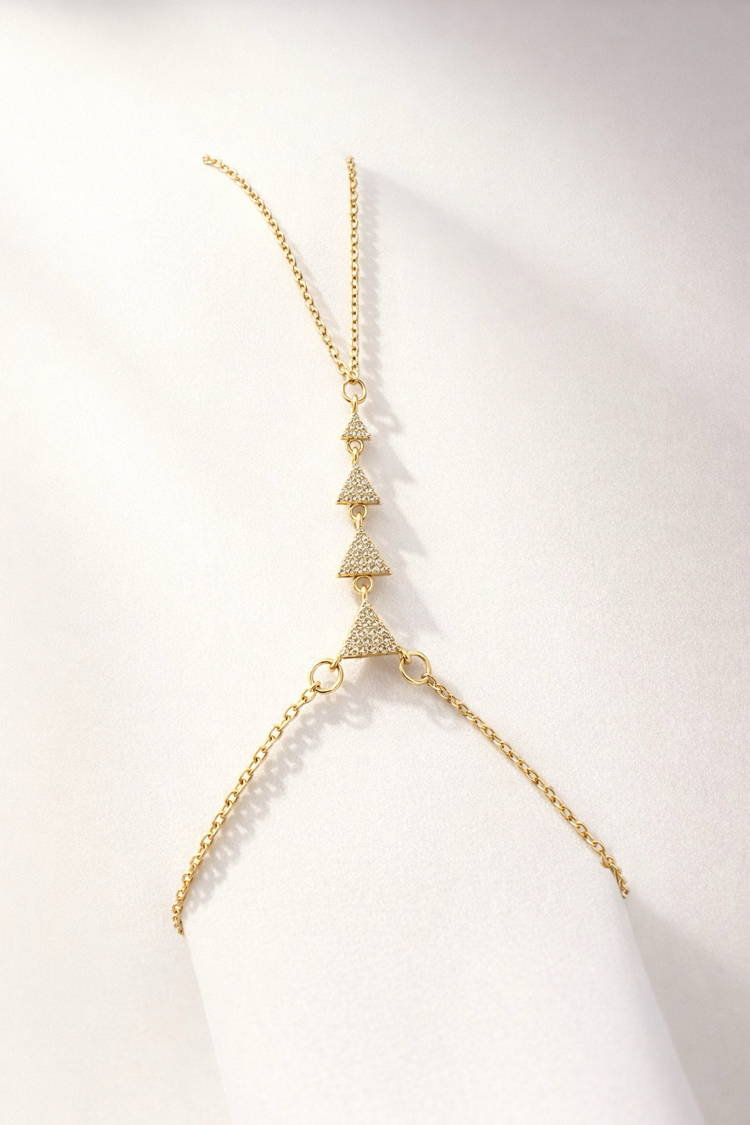 Hiléra Triangle Zirkon Şahmeran ✨