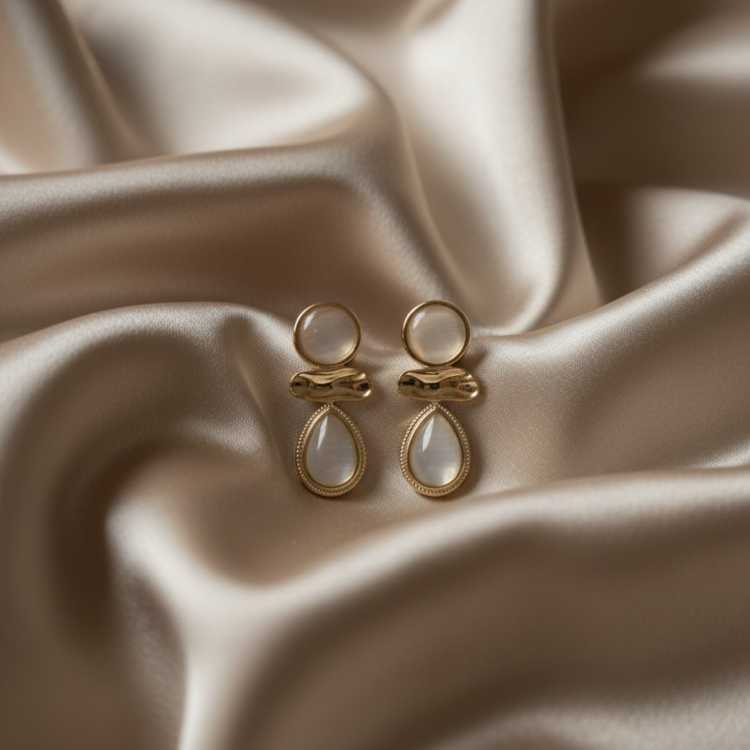 Hiléra Pearl Drop Küpe