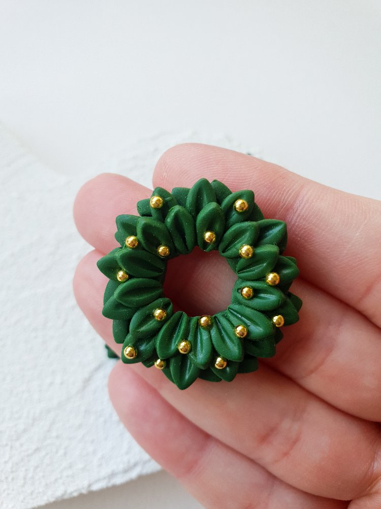 Gold Garland Broş