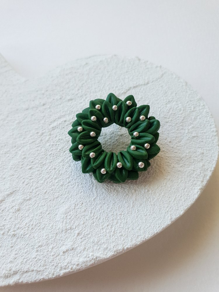 Silver Garland Broş