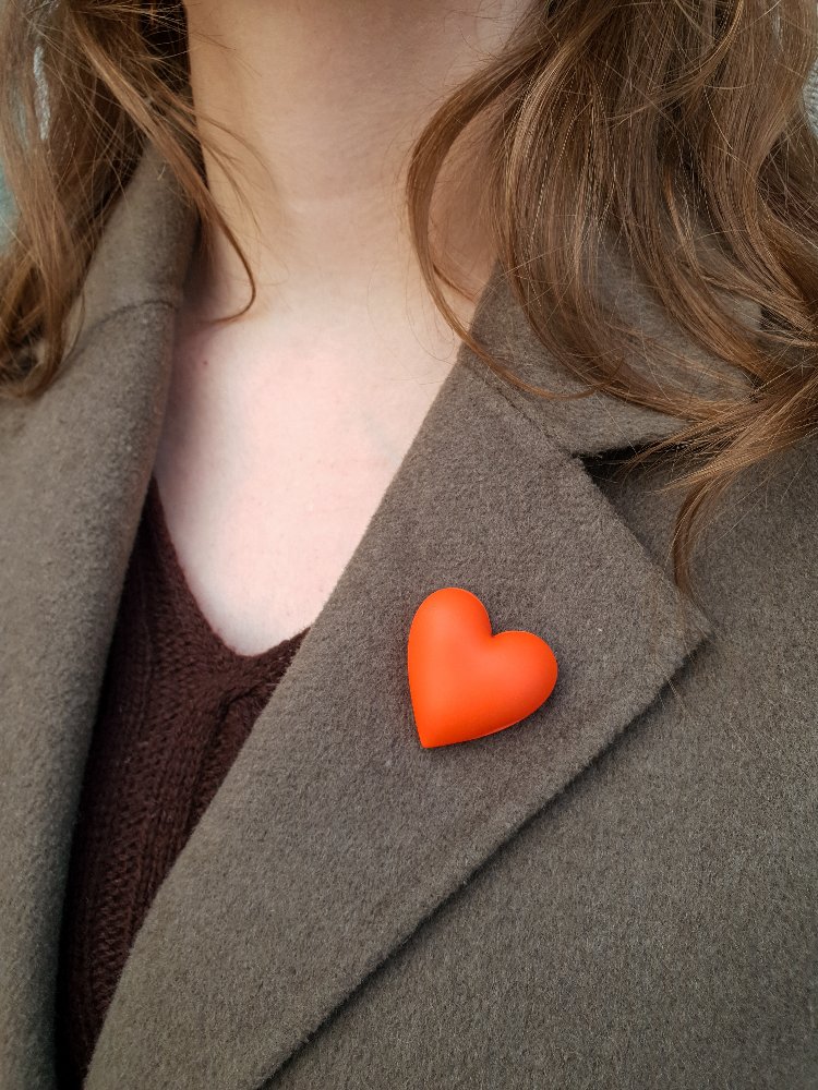 Bubble Hearts Broş Red