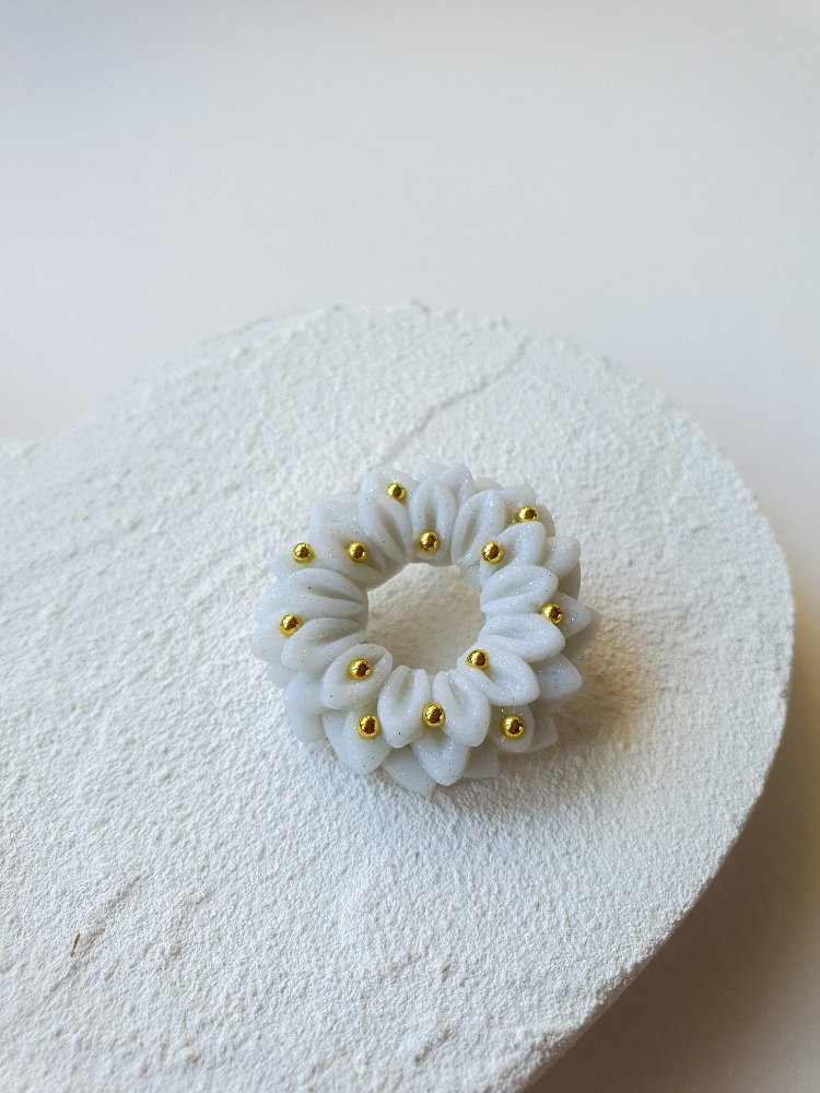 Gold Garland Broş - Glitter Grey