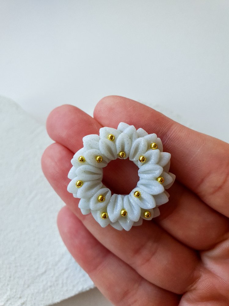 Gold Garland Broş - Glitter Grey