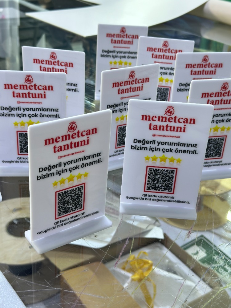 Google QR Kod Yorum Standı | 10x15 cm | 3 mm Beyaz Pleksi UV Baskı