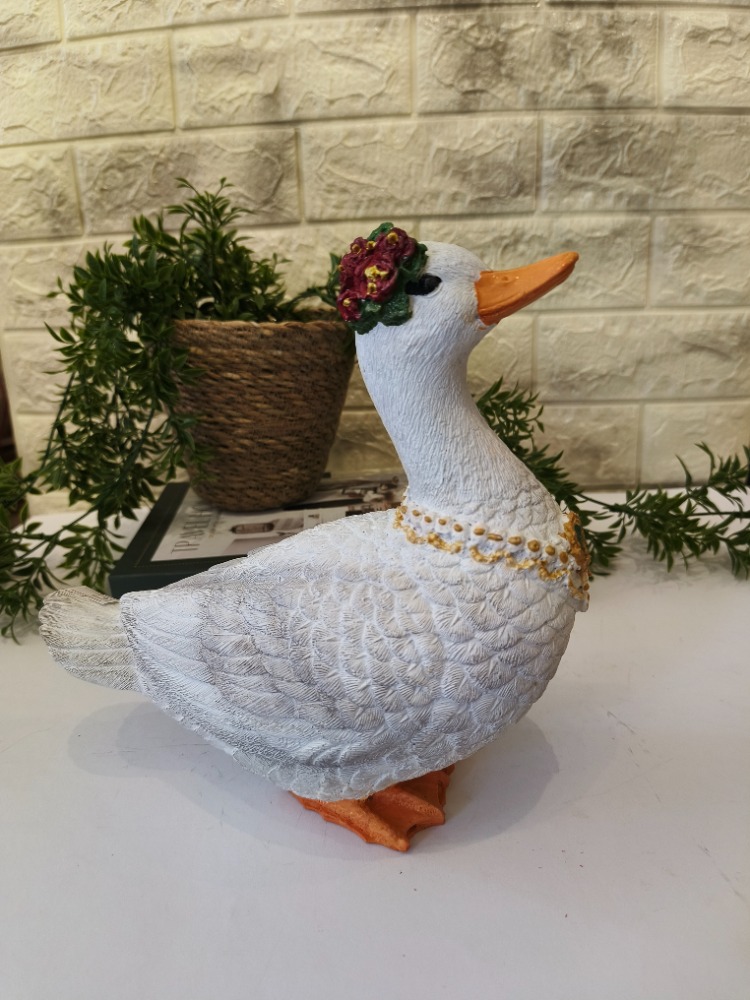 Süslü Ördek Biblo
