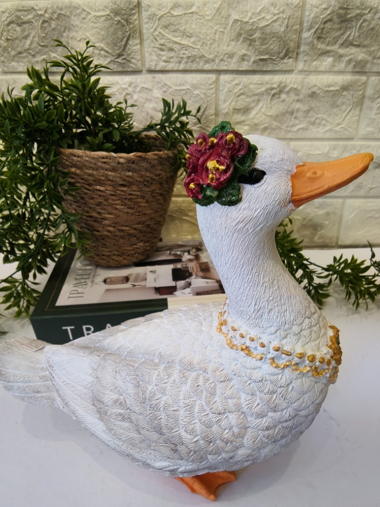 Süslü Ördek Biblo