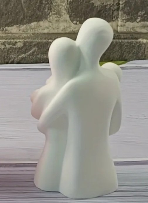 İki Çocuklu Aile Biblo