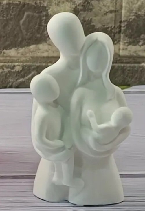 İki Çocuklu Aile Biblo