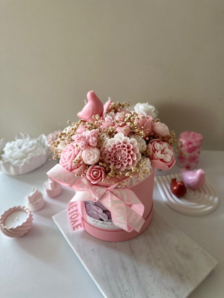 Büyük Boy - Pink Blush - Pembe Çiçek Bahçesi
