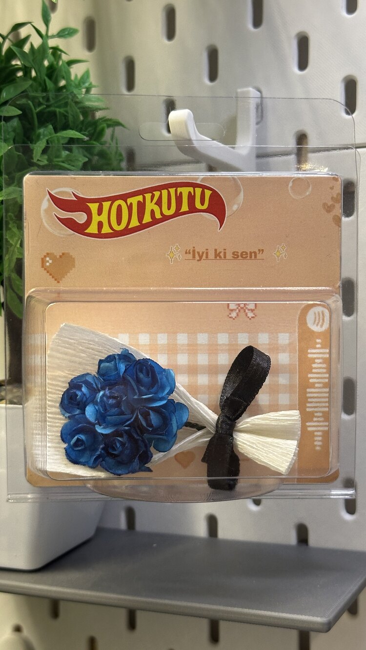 Küçük çiçek buket HotKutu