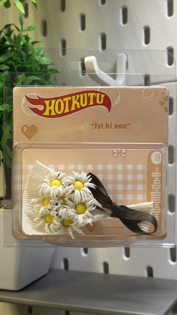Küçük çiçek buket HotKutu