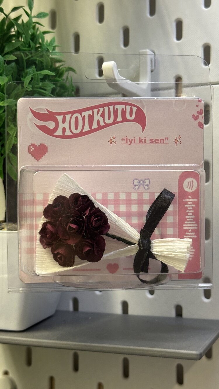 Küçük çiçek buket HotKutu