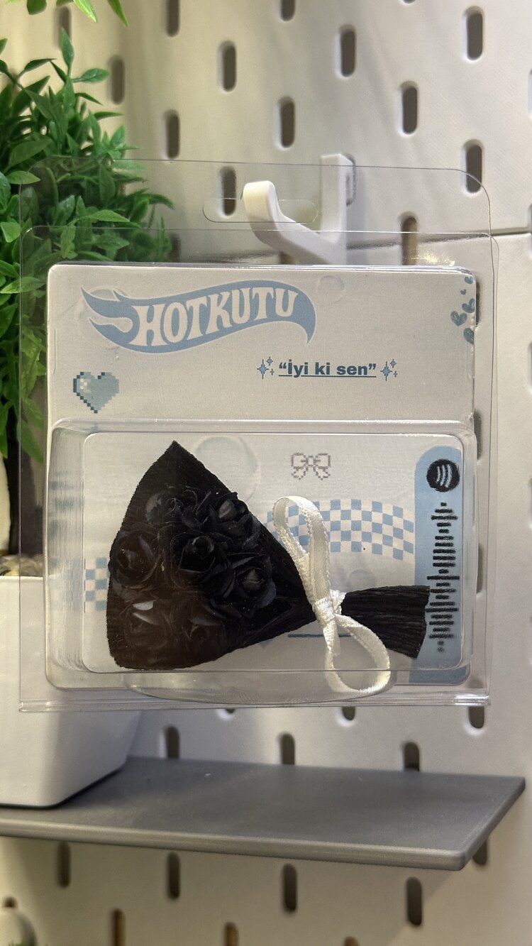 Küçük çiçek buket HotKutu