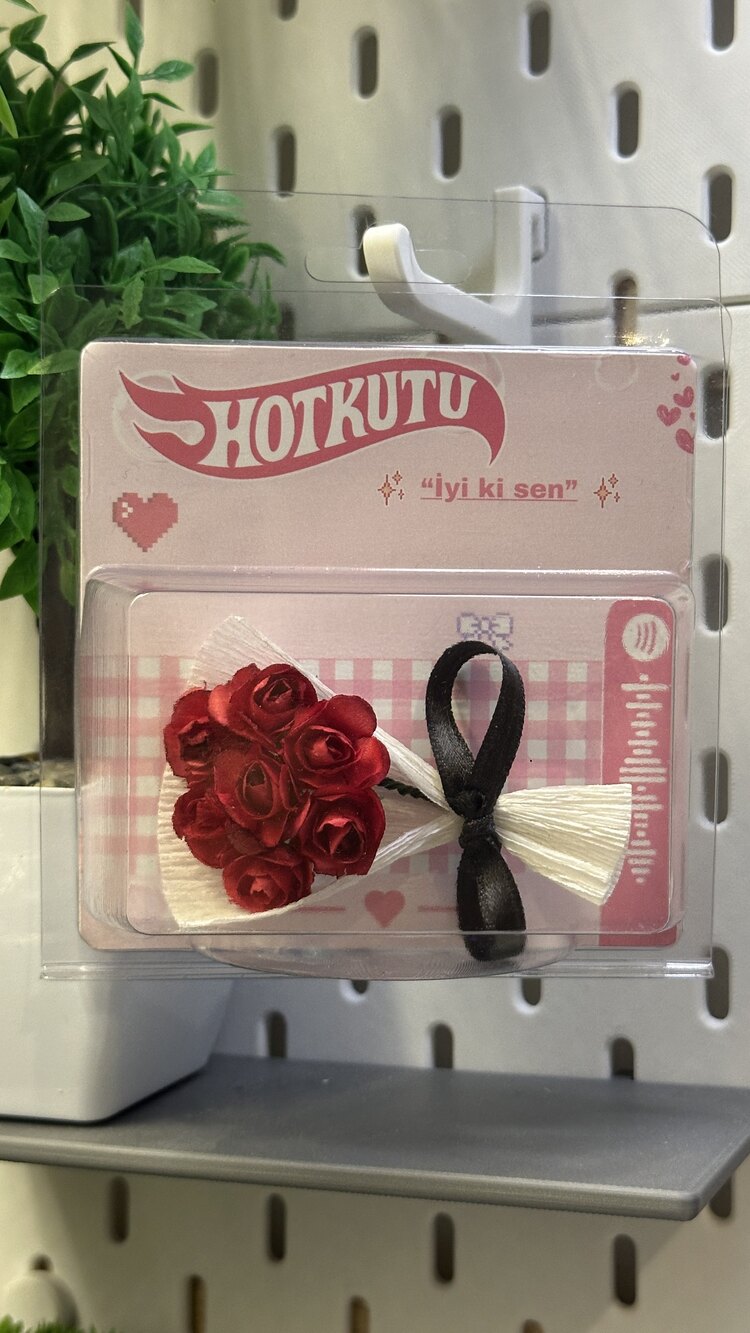 Küçük çiçek buket HotKutu