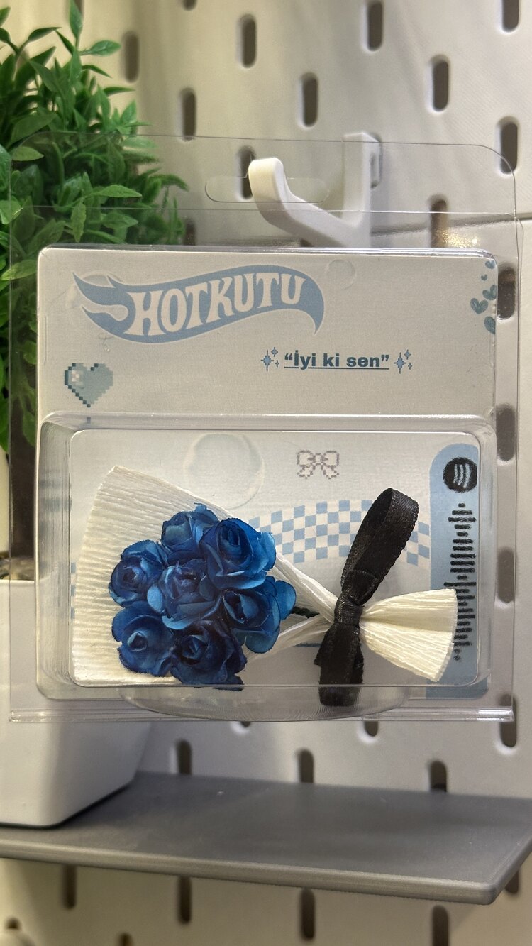 Küçük çiçek buket HotKutu