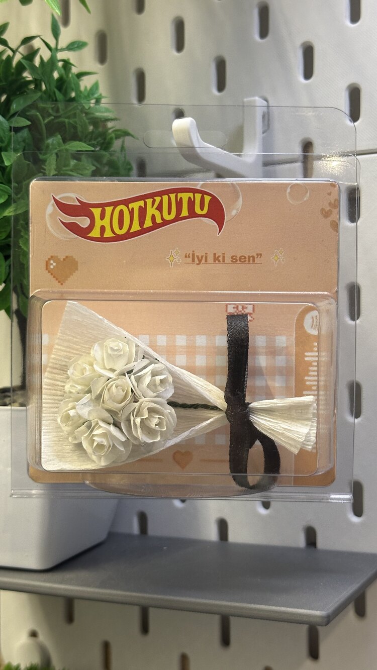Küçük çiçek buket HotKutu
