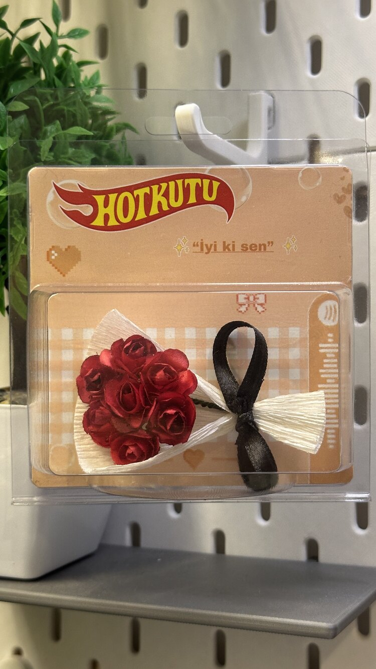 Küçük çiçek buket HotKutu
