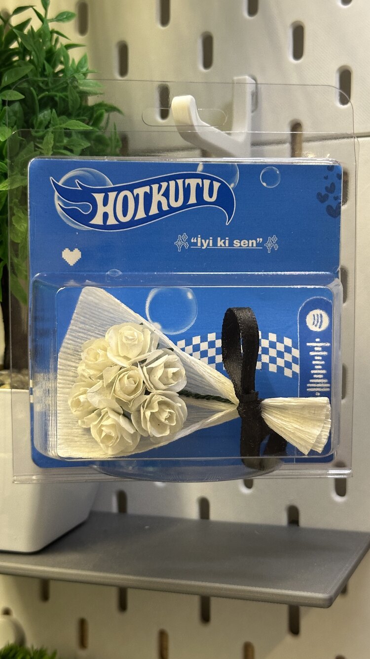  Küçük çiçek buket  HotKutu