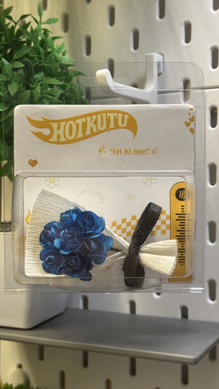 Aynalı küçük çiçek buket HotKutu