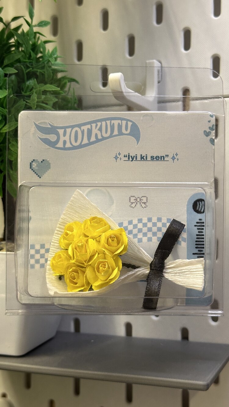 Küçük çiçek buket HotKutu