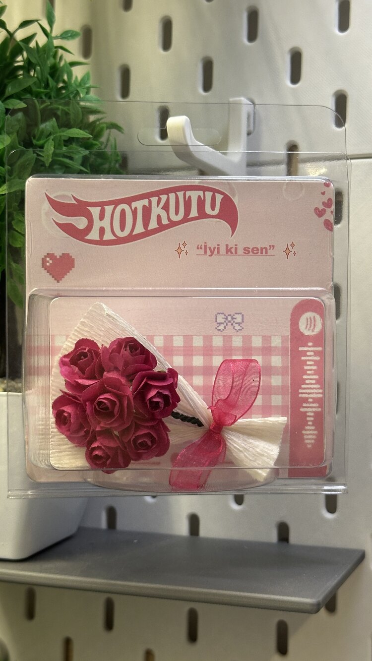 Küçük çiçek buket HotKutu