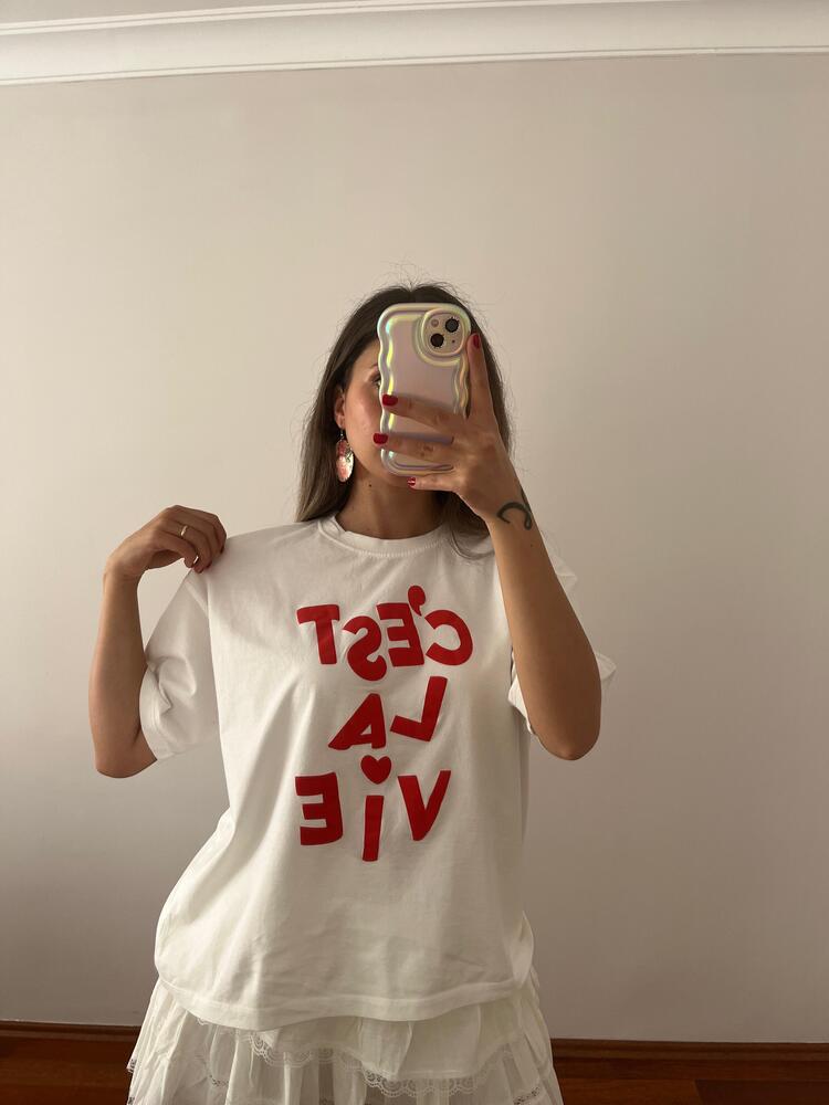 CEST LA VİE BASKILI TİŞÖRT