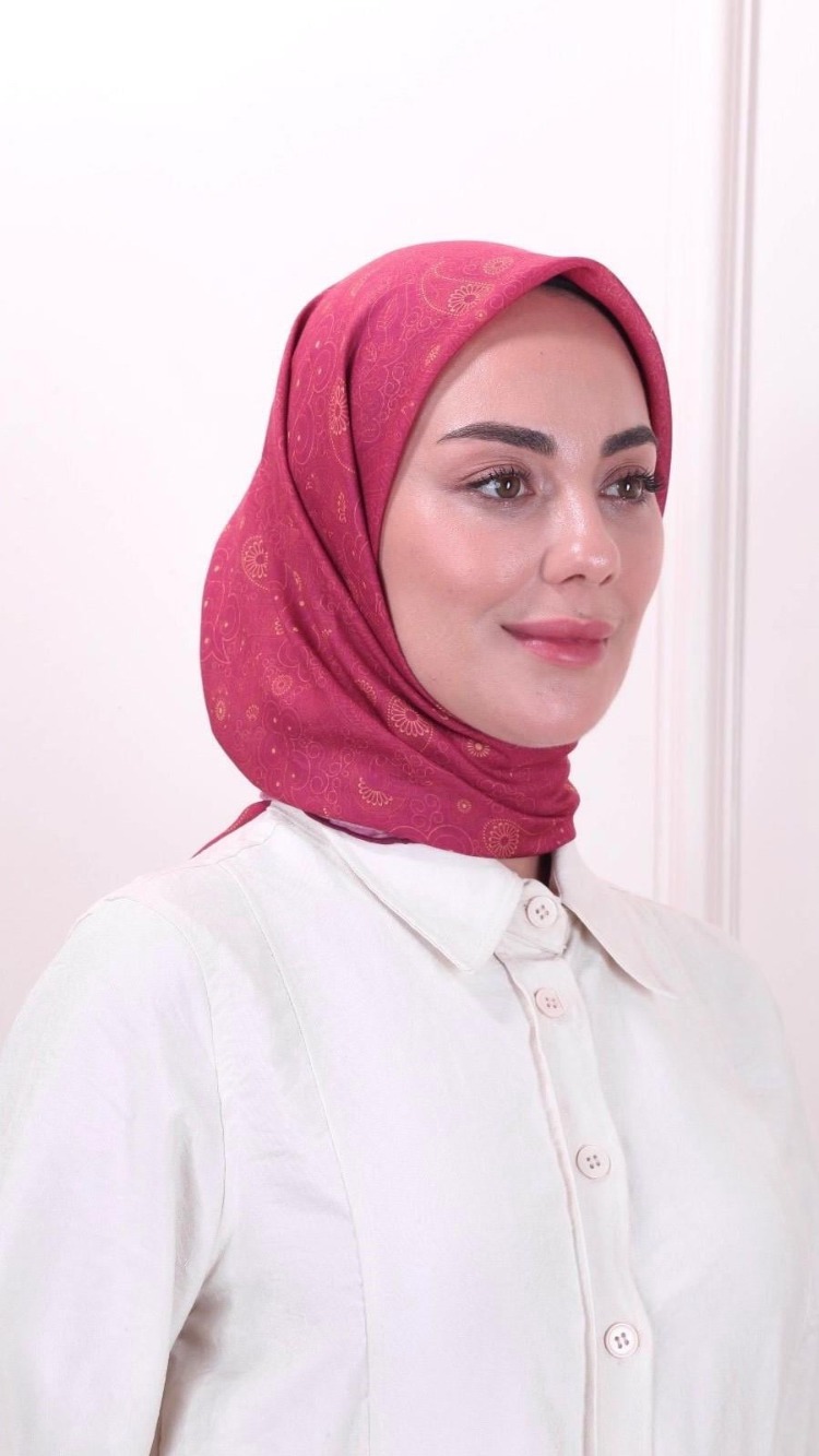 LOCELLA PAMUK VUAL ÇİLEK KIRMIZISI EŞARP