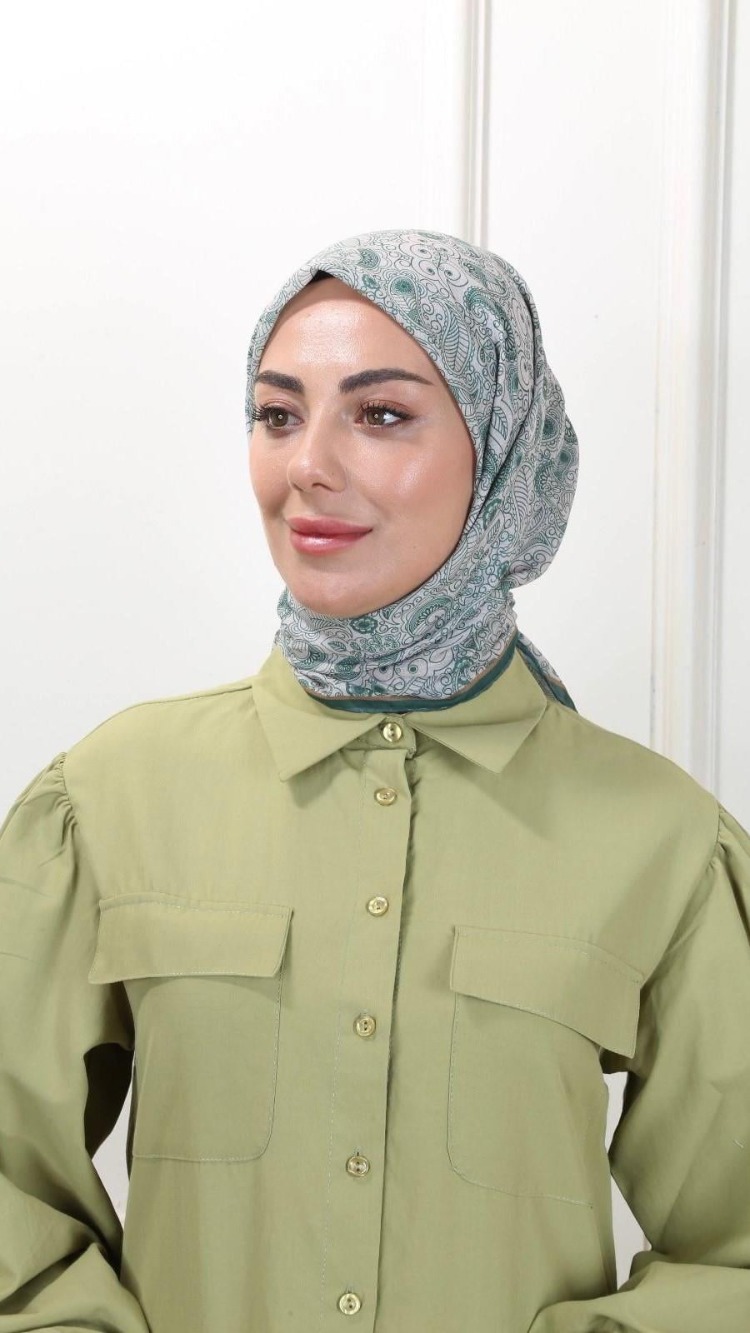 LOCELLA PAMUK VUAL CANLI YEŞİL EŞARP